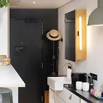 Apartmanhotel Zoku 4*