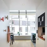 Zoku Hotel apartamentowy