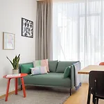 Hotel apartamentowy Zoku 4*