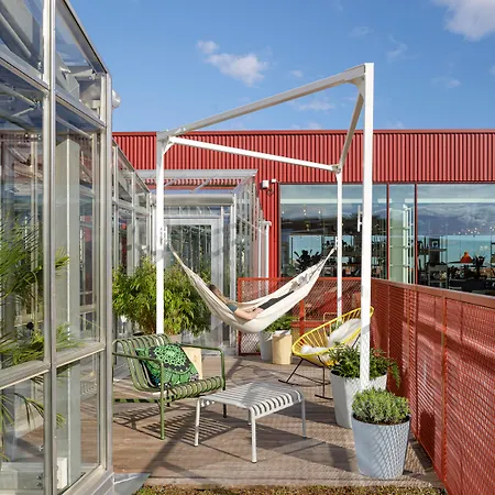 Zoku 4*