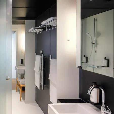 Zoku 4*
