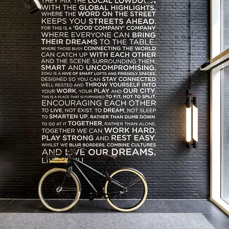 Aparthotel Zoku 4*